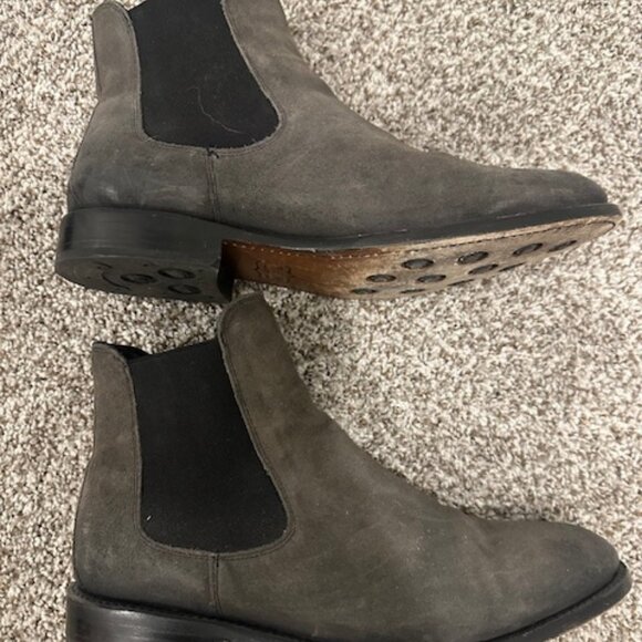 Thursday Cavalier Chelsea Boots (Shadow gray, Size 10) - Picture 1 of 3